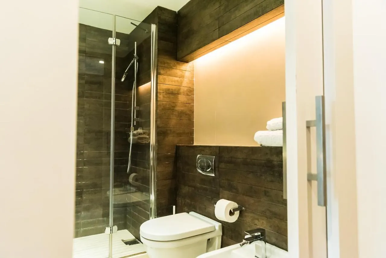 Hauzify I Apartaments Grup Claustre Spain